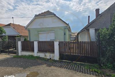 Casă cu 2 camere în Lazuri - 8