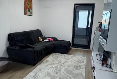 Apartament cu 2 camere decomandat în Drumul Taberei
