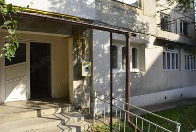 Apartament de vanzare cu 3 camere Apartament de vanzare cu 3 camere - 4
