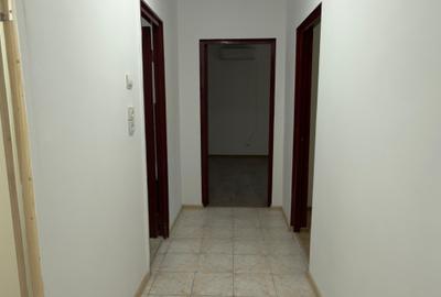 Apartament cu 2 camere decomandat în Gorjului - 10