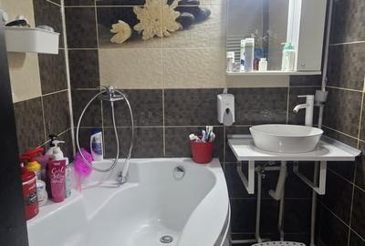 Casă cu 5 camere cu Teren 250 Mp în Măgurele - 5
