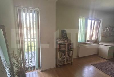 Casă cu 6 camere cu Teren 3982 Mp în Remetea Mare - 8