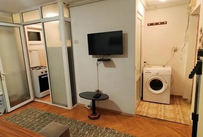 Tomis Nord (Strada Sucevei) - Garsoniera 30mp, Centrala gaze - 300 euro - Termen lung - 4