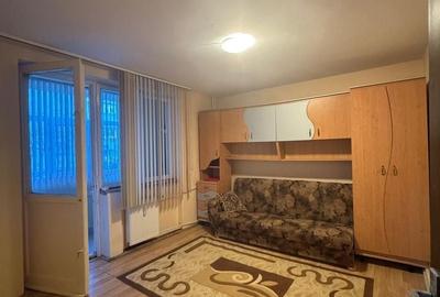 Apartament cu 2 camere semidecomandat în Rogerius - 2