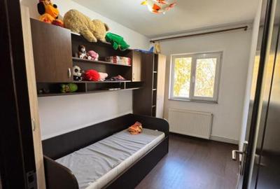 Apartament cu 3 camere complet mobilat ?i utilat,pret compe Apartament cu 3 camere complet mobilat ?i utilat,pret compe - 12