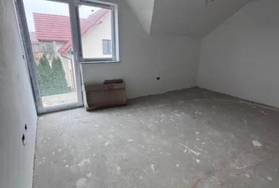Casă cu 7 camere cu Teren 150 Mp în Rădăuți - 6