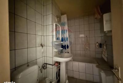 Apartament cu 3 camere decomandat în Vitrometan - 2