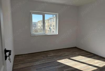 Apartament cu 2 camere decomandat în Central - 4