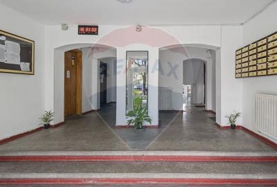 Apartament cu 5 camere decomandat în Central - 3