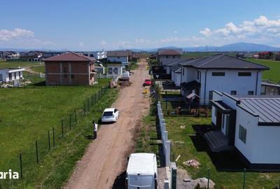 Casă cu 4 camere cu Teren 500 Mp în Dârste - 3