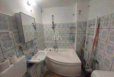 Apartament cu 3 camere decomandat în Corina - 5