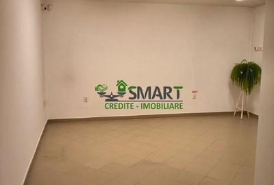 Spațiu comercial, de 50 mp, în Central - 3