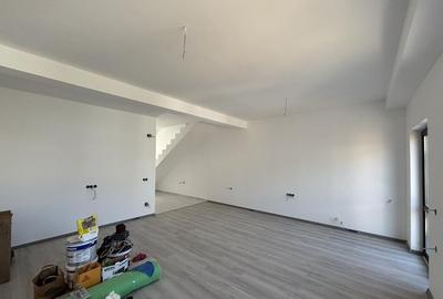 Casa tip duplex 4 camere si mansarda Bragadiru - 13