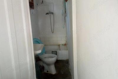 Casă cu 5 camere cu Teren 3800 Mp în Central - 6