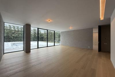 Casă individuală cu 7 camere cu Canalizare în Central - 27