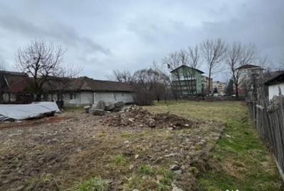 Teren de 1500 mp, în Hotvon - 3