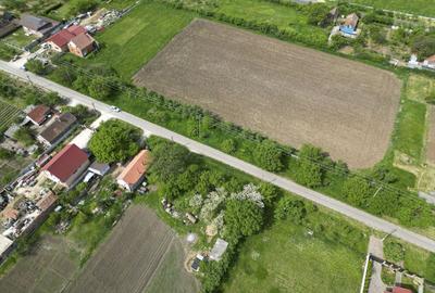 Teren Construcții intravilan de 3090 mp, în Cuvin - 16
