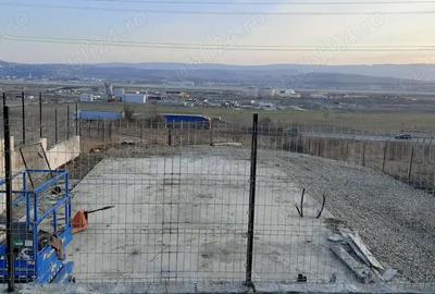 Spațiu comercial, în Central