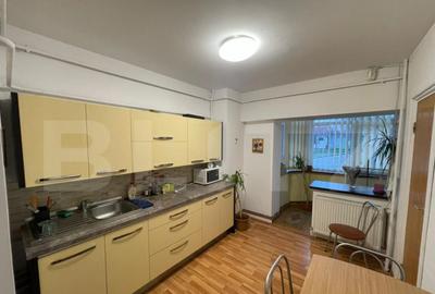 Apartament 3 camere decomandat cu garaj privat, zona Bila - 7