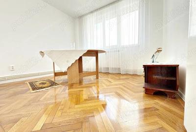 Apartament cu 3 camere decomandat în Central - 2