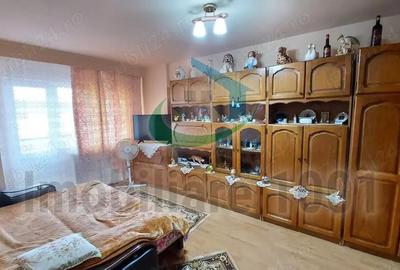 Apartament cu 3 camere decomandat în Vasile Alecsandri - 2