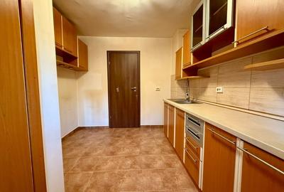 PProprietar, ofer spre închiriere apartament trei camere Zona Soarelui PProprietar, ofer spre închiriere apartament trei camere Zona Soarelui - 11