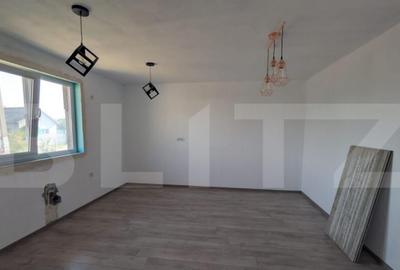 Casă cu 7 camere cu Teren 1790 Mp în Bungetu - 8