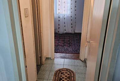 Apartament cu 2 camere in zona cu servicii, Resita, Caras Serverin - 4