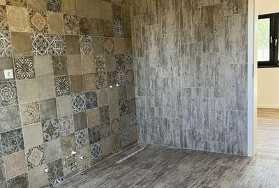 Casă cu 3 camere cu Teren 602 Mp în Gepiu