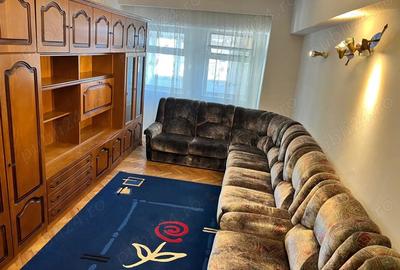 Apartament cu 4 camere decomandat în Central - 2