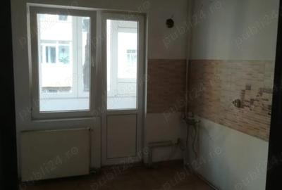 Vand apartament 3 camere Bobocica - 3