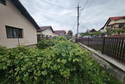 1/2 - Casa de vanzare + teren 472 mp - 25