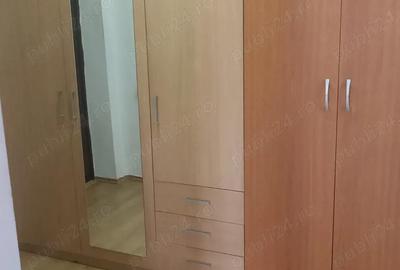 Garsonieră decomandată în Ostroveni