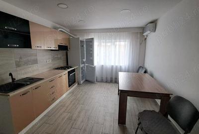 Apartament cu 3 camere decomandat în Sud - 1