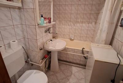 Apartament cu 2 camere decomandat, etajul 2/10, zona Alexandru cel Bun - 7