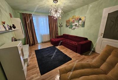 Apartament cu 3 camere decomandat, mobilat în Aradului - 1