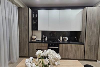 Apartament cu 3 camere decomandat în Eroii Revoluției - 5