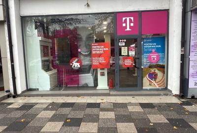 Spatiu comercial stradal zona  A uri , Tiglina 1 - 1