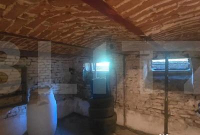 Teren de 447 mp, în George Enescu - 4