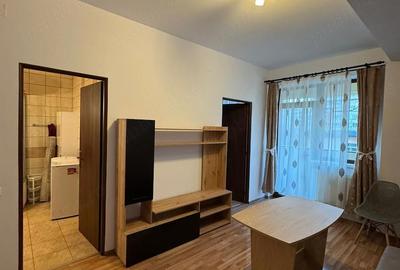 Apartament cu 2 camere decomandat în Central - 2
