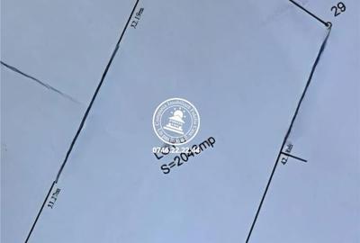 Teren de 2000 mp, în Rediu