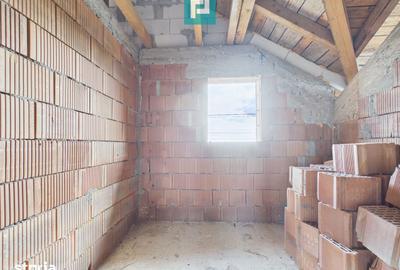 Casă cu 6 camere cu Teren 500 Mp în Central - 15
