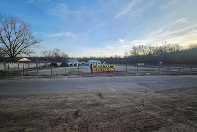 Teren de 1800 mp, în Central - 3