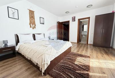 Pensiune cu 14 camere de vânzare Bucovina lângă pârtia Pojorata Malini - 6