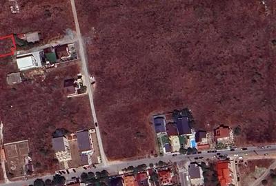 Teren langa case cu dubla deschidere si utilitati aproape - 3