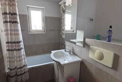 Apartament cu 3 camere semidecomandat, mobilat în Aradului - 17