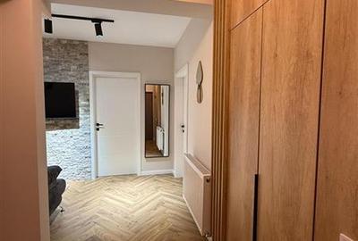 Apartament cu 3 camere semidecomandat în Florești - 7