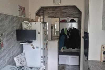 Vand apartament 2 camere - 4