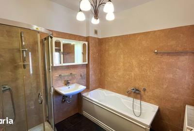 Apartament cu 3 camere decomandat, mobilat în Central - 7