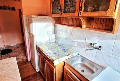 Apartament 2 camere, etaj 2, centrala proprie, balcon - zona Fortuna - 7